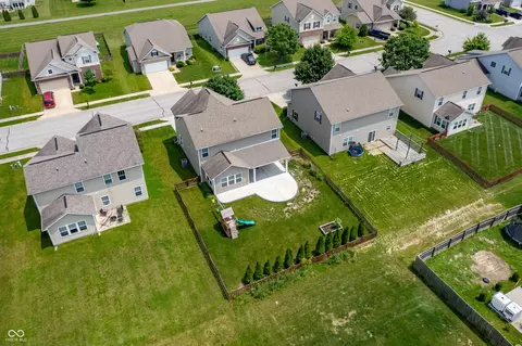 2324 Boneset Dr, Plainfield, IN 46168 photo 17