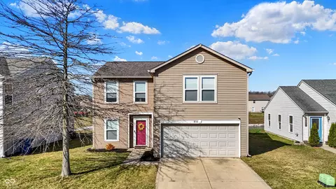 8110 Crackling Ln, Indianapolis, IN 46259