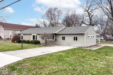 1400 W Cowing Dr, Muncie, IN 47304