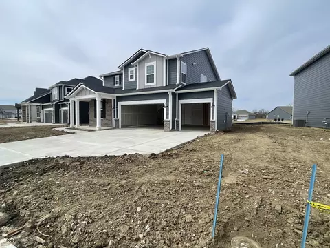 7194 Firestone Rd, Whitestown, IN 46075
