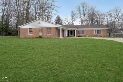 2315 Starlight Dr, Anderson, IN 46012