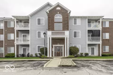 5003 Amber Creek Pl #309, Indianapolis, IN 46237