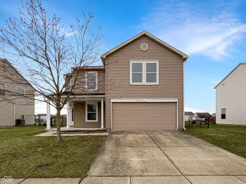 10719 Crackling Dr, Indianapolis, IN 46259
