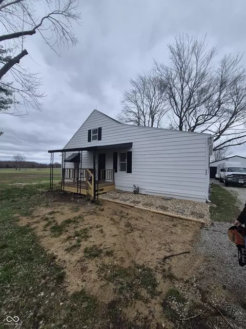 460 N Boatman Rd, Scottsburg, IN 47170