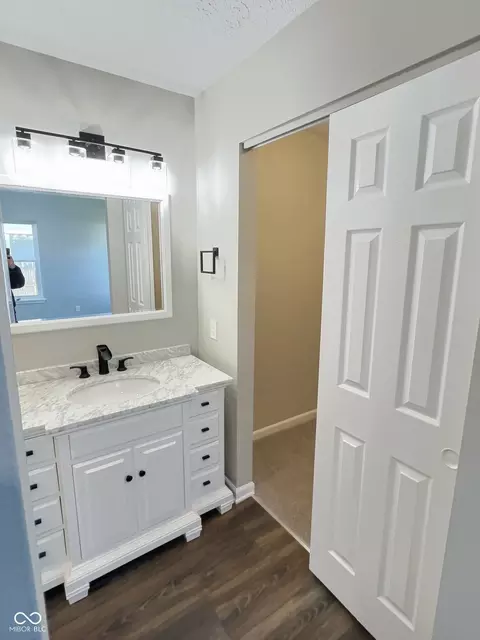 2620 E 56th St, Indianapolis, IN 46220 photo 16