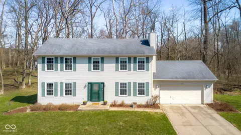 2895 Prairie Stream Way, Columbus, IN 47203
