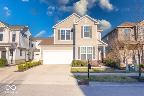 14241 Antiquity Dr, Carmel, IN 46033