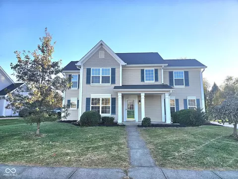 11125 Hickory Lake Ln, Indianapolis, IN 46235