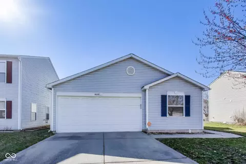 1850 Blue Pine Ln, Indianapolis, IN 46231