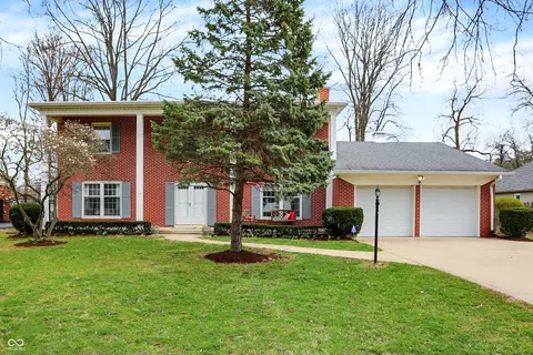 6537 Grosvenor Pl, Indianapolis, IN 46220