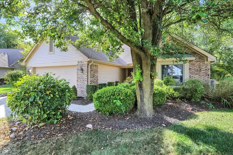 6268 Hanover Ct, Fishers, IN 46038