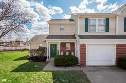 1568 Brookfield Cir, Franklin, IN 46131