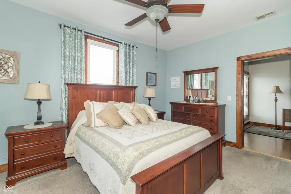 Bedroom - 6045 N 300 W, Greenfield, IN 46140 photo 3 of 16