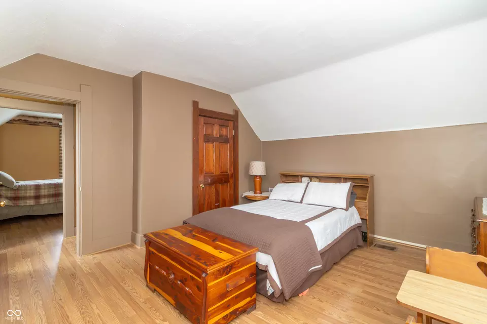 Bedroom - 6045 N 300 W, Greenfield, IN 46140 photo 6 of 16