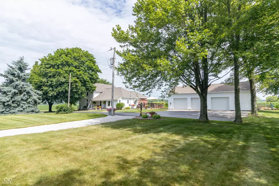 Exterior - 6045 N 300 W, Greenfield, IN 46140 photo 12 of 38