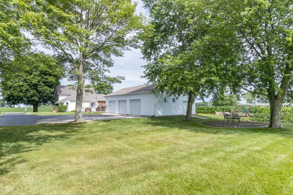 Exterior - 6045 N 300 W, Greenfield, IN 46140 photo 11 of 38