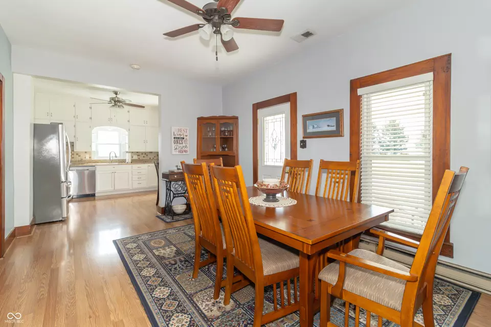 Dining - 6045 N 300 W, Greenfield, IN 46140 photo 3 of 6