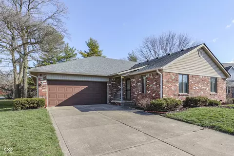 110 Walleye Ct, Indianapolis, IN 46227