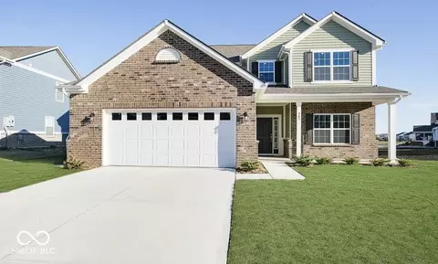943 Rushmore Dr, Pittsboro, IN 46167