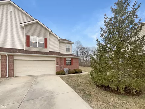 6256 Eller Creek Dr, Fishers, IN 46038