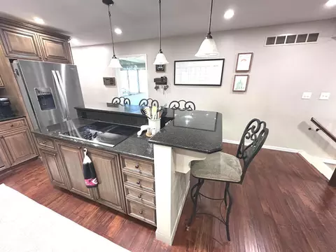 Kitchen - 1733 Beech Cir, Plainfield, IN 46168 photo 4 of 7
