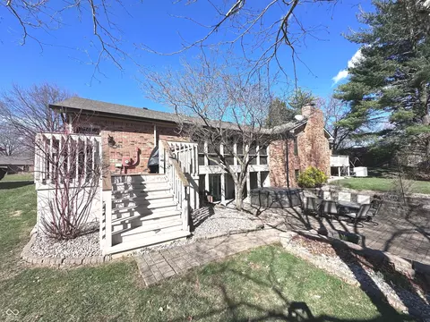 Exterior - 1733 Beech Cir, Plainfield, IN 46168 photo 5 of 11