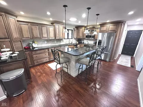 Kitchen - 1733 Beech Cir, Plainfield, IN 46168 photo 1 of 7