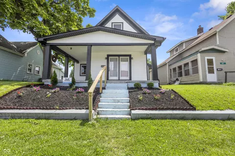 1325 S B St, Elwood, IN 46036