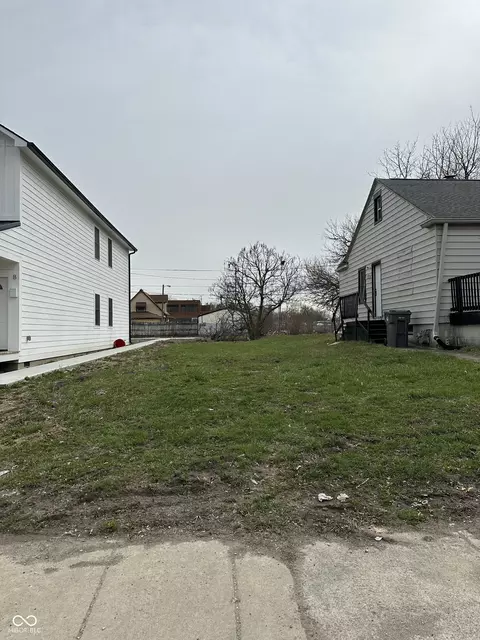 1525 N Kealing Ave, Indianapolis, IN 46201