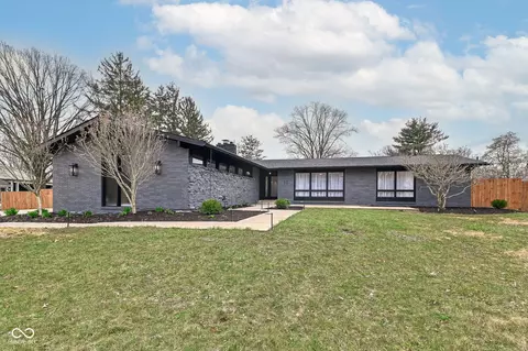 11 Bennett Rd, Carmel, IN 46032