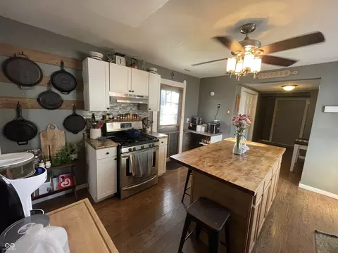 1136 High St, Hope, IN 47246 photo 10
