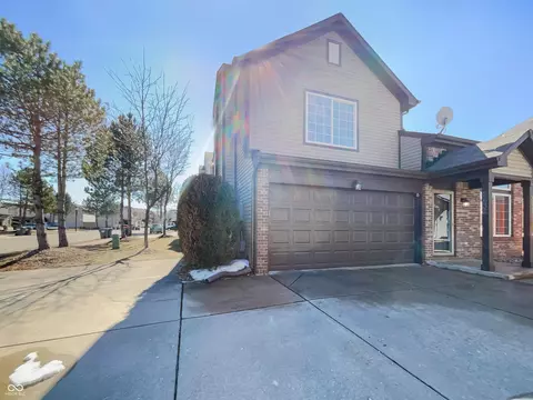 2632 Frasier Fir Dr, Greenwood, IN 46143