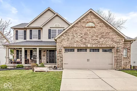 11789 Langham Crescent Ct, Fishers, IN 46037