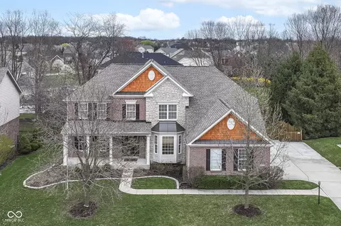 10580 Saddlestone Dr, Fishers, IN 46040