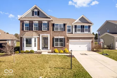 10155 Pepper Tree Ln, Noblesville, IN 46060