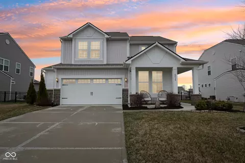 6630 Overlander Ln, Whitestown, IN 46075