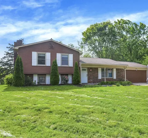 8315 San Marcos Cir, Indianapolis, IN 46256