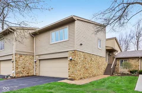 307 Baywood Ct #67, Noblesville, IN 46062