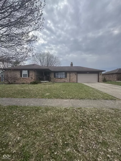 537 Erber Ct, Indianapolis, IN 46217