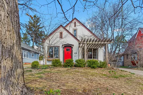 136 W 43rd St, Indianapolis, IN 46208