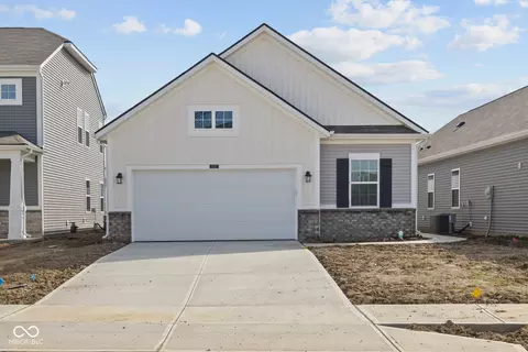 5207 Rolling Meadow Blvd, Indianapolis, IN 46237