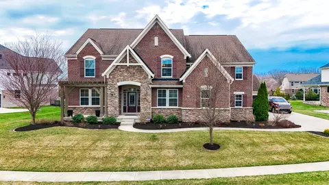 3240 Wildlife Trl, Zionsville, IN 46077