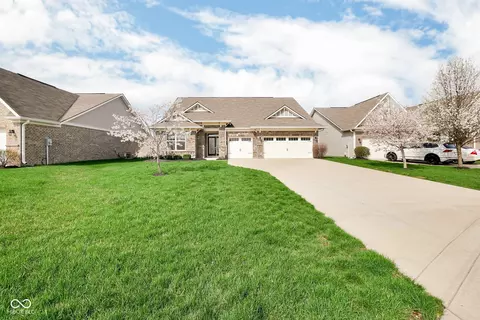 9539 Rocky Shore Dr, Mccordsville, IN 46055