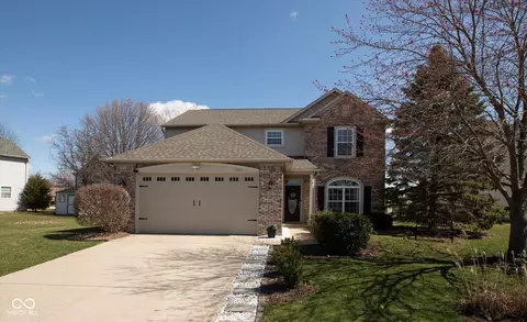 4801 Copper Grove Dr, Indianapolis, IN 46237