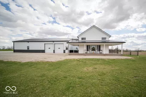 2968 W Old Franklin Rd, Shelbyville, IN 46176