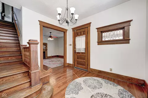 Entry Way - 331 W State St, Pendleton, IN 46064 photo 1 of 4