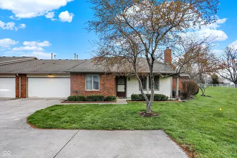 7607 Farm View Cir E, Indianapolis, IN 46256