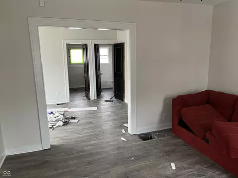 3310 E 9th St, Indianapolis, IN 46201 photo 2