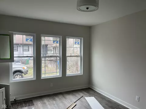 3310 E 9th St, Indianapolis, IN 46201 photo 3