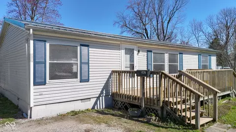 547 Mann Ave, Austin, IN 47102